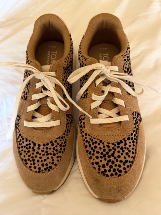 Toms Shoes - TOMS Women's Travel Lite Leopard Accent Lace-Up Sneakers Size 7.5
